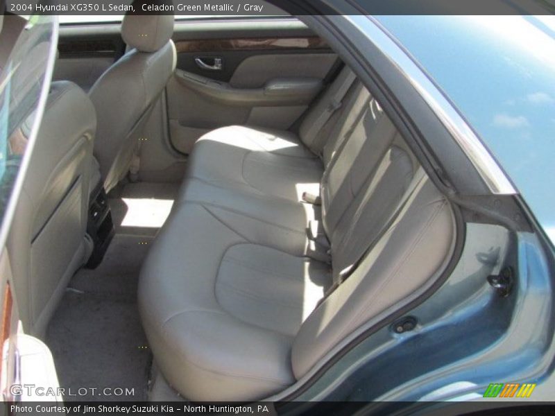 Celadon Green Metallic / Gray 2004 Hyundai XG350 L Sedan
