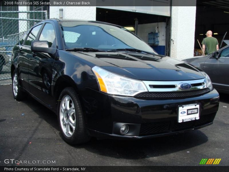 Black / Charcoal Black 2008 Ford Focus SES Sedan