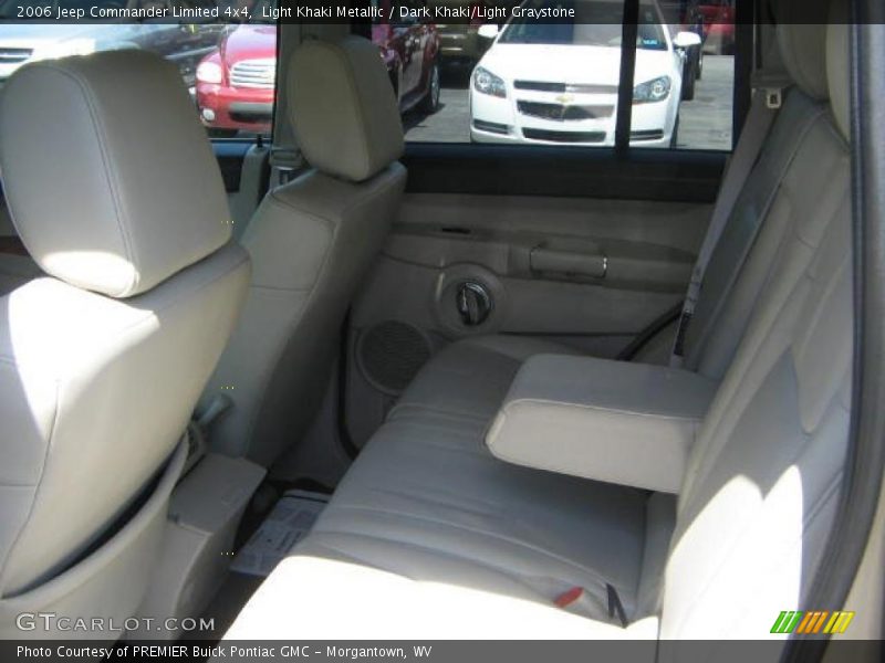 Light Khaki Metallic / Dark Khaki/Light Graystone 2006 Jeep Commander Limited 4x4