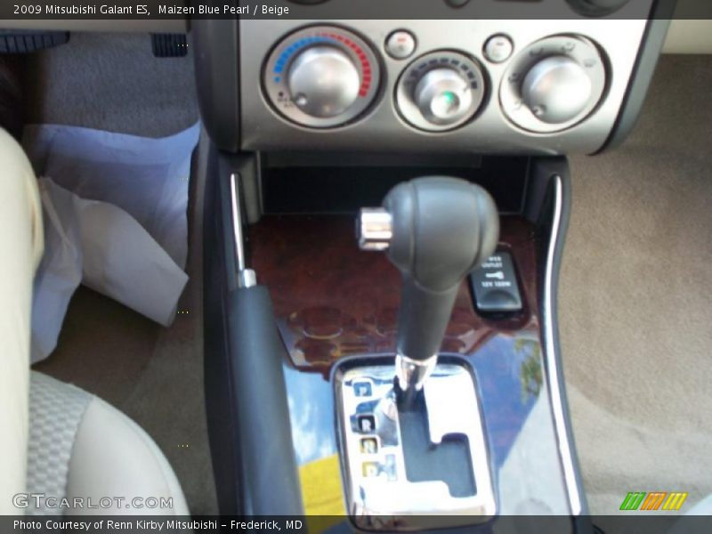 Maizen Blue Pearl / Beige 2009 Mitsubishi Galant ES