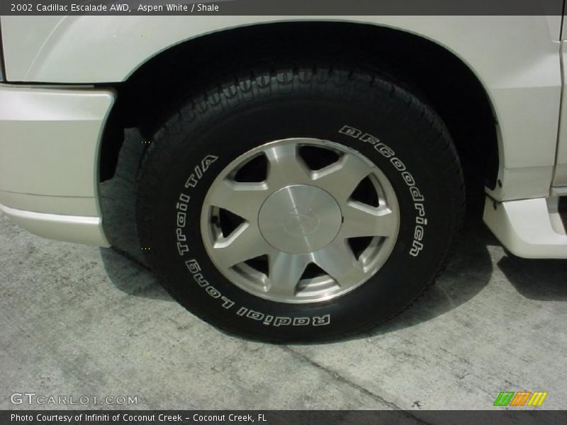 Aspen White / Shale 2002 Cadillac Escalade AWD