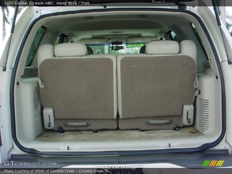 Aspen White / Shale 2002 Cadillac Escalade AWD