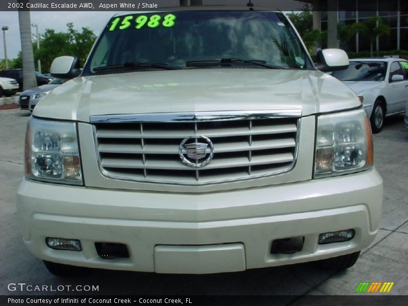 Aspen White / Shale 2002 Cadillac Escalade AWD