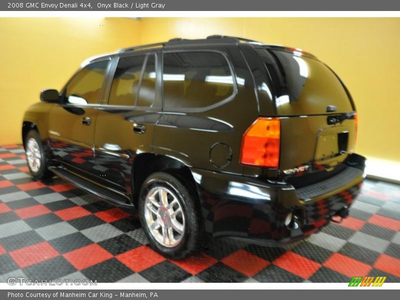 Onyx Black / Light Gray 2008 GMC Envoy Denali 4x4