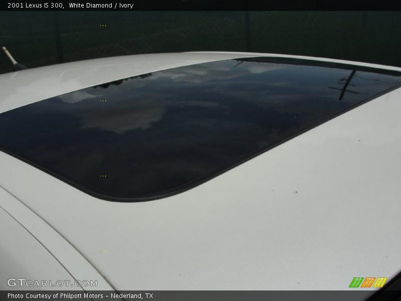 White Diamond / Ivory 2001 Lexus IS 300