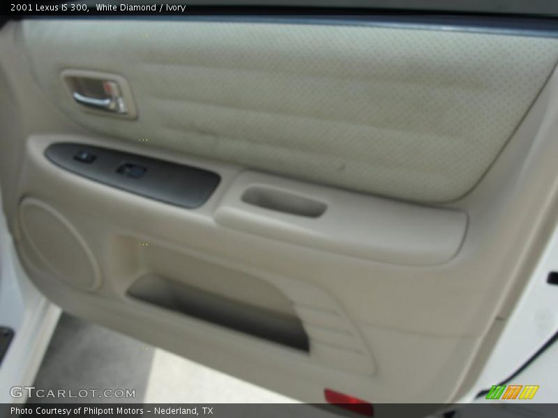 White Diamond / Ivory 2001 Lexus IS 300