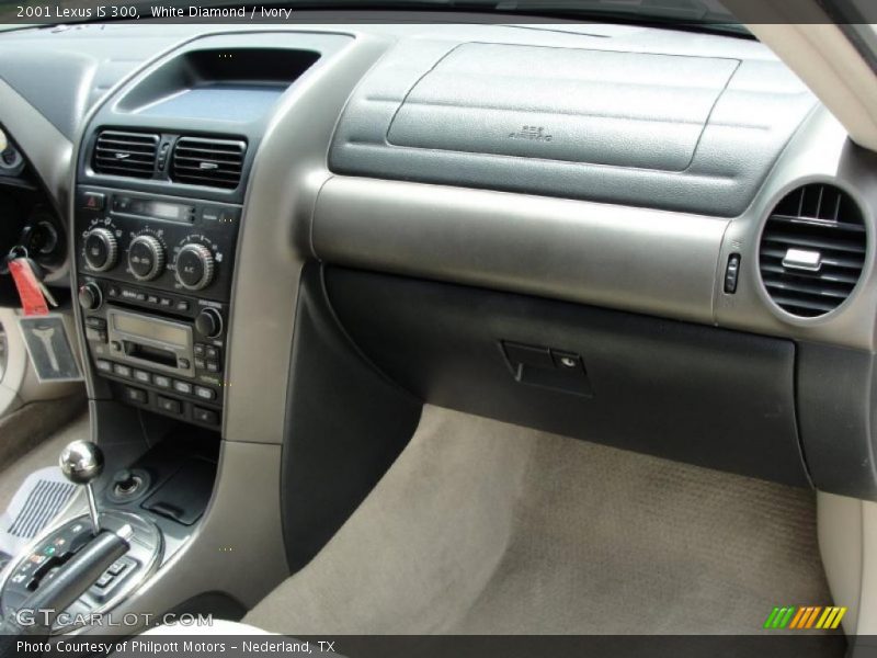 White Diamond / Ivory 2001 Lexus IS 300