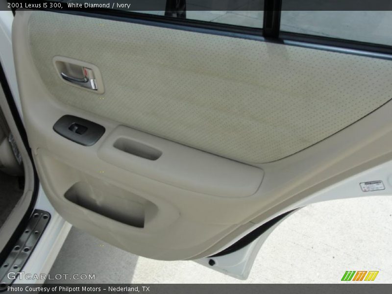 White Diamond / Ivory 2001 Lexus IS 300