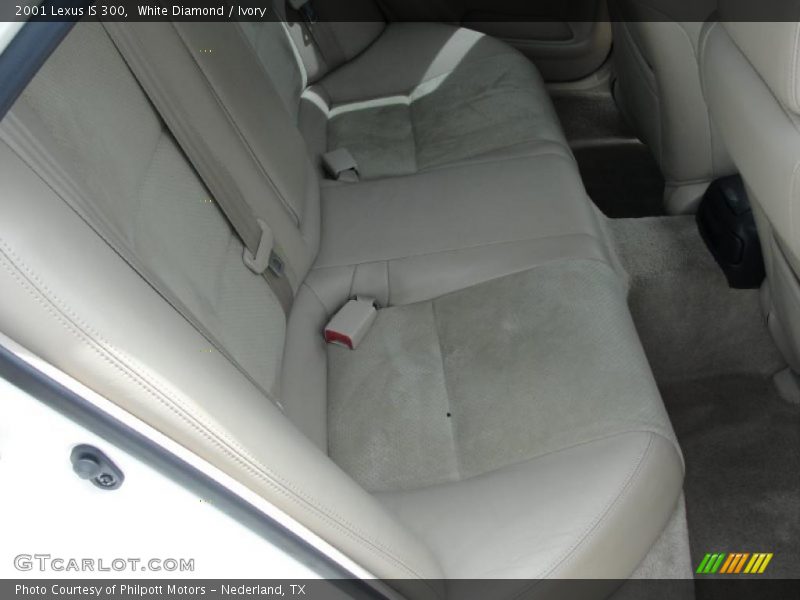 White Diamond / Ivory 2001 Lexus IS 300