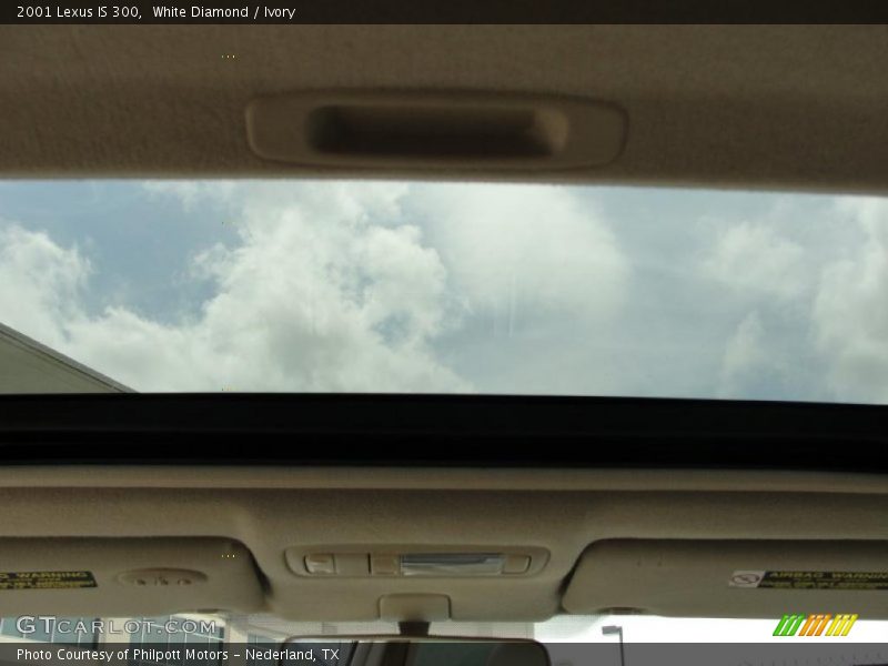 White Diamond / Ivory 2001 Lexus IS 300