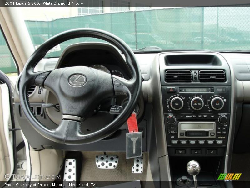 White Diamond / Ivory 2001 Lexus IS 300