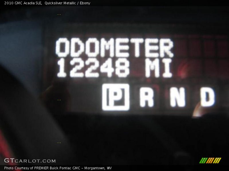 Quicksilver Metallic / Ebony 2010 GMC Acadia SLE