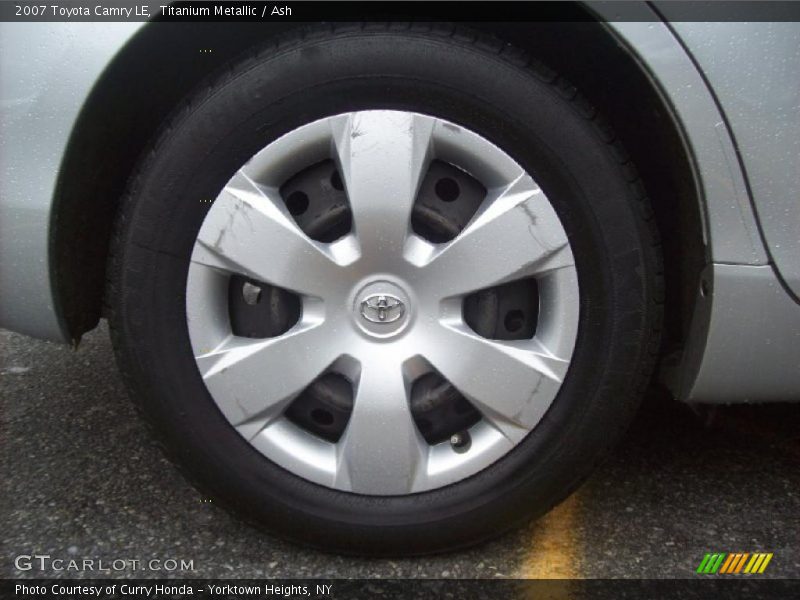 Titanium Metallic / Ash 2007 Toyota Camry LE
