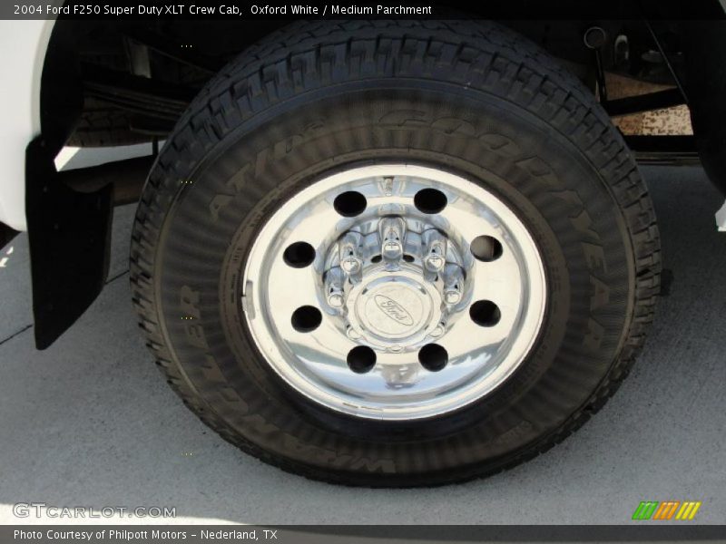 Oxford White / Medium Parchment 2004 Ford F250 Super Duty XLT Crew Cab
