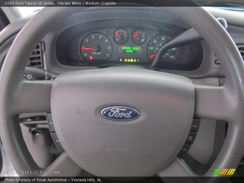 Vibrant White / Medium Graphite 2004 Ford Taurus SE Sedan
