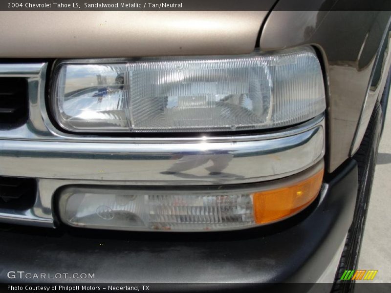 Sandalwood Metallic / Tan/Neutral 2004 Chevrolet Tahoe LS