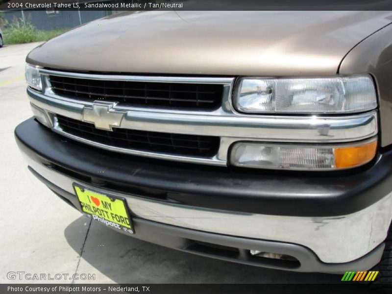 Sandalwood Metallic / Tan/Neutral 2004 Chevrolet Tahoe LS