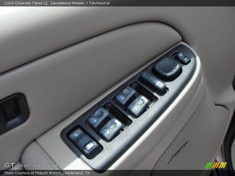 Sandalwood Metallic / Tan/Neutral 2004 Chevrolet Tahoe LS
