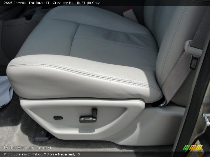 Graystone Metallic / Light Gray 2006 Chevrolet TrailBlazer LT