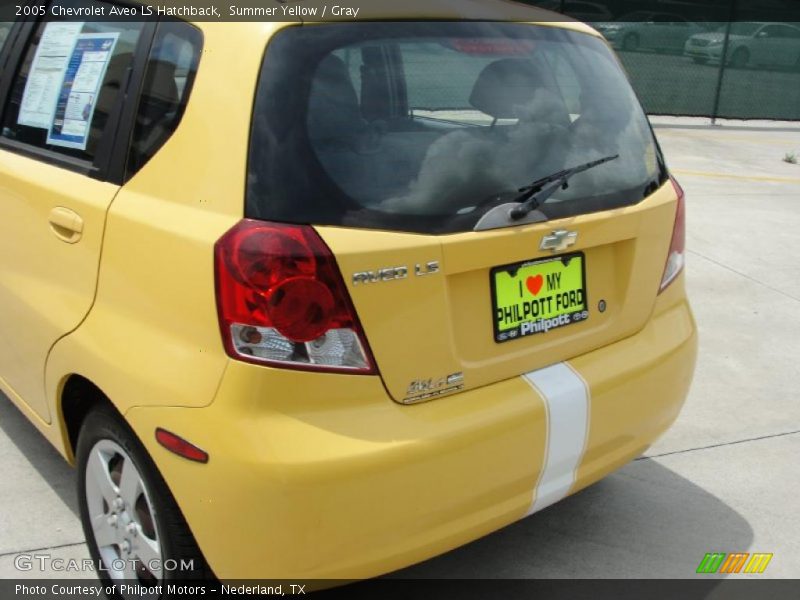 Summer Yellow / Gray 2005 Chevrolet Aveo LS Hatchback