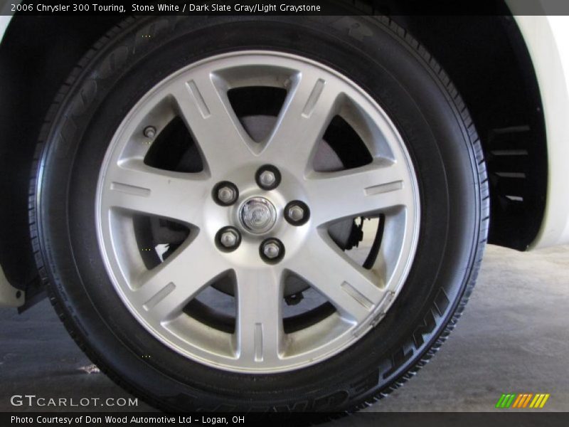 Stone White / Dark Slate Gray/Light Graystone 2006 Chrysler 300 Touring
