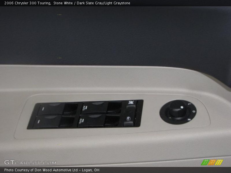 Stone White / Dark Slate Gray/Light Graystone 2006 Chrysler 300 Touring