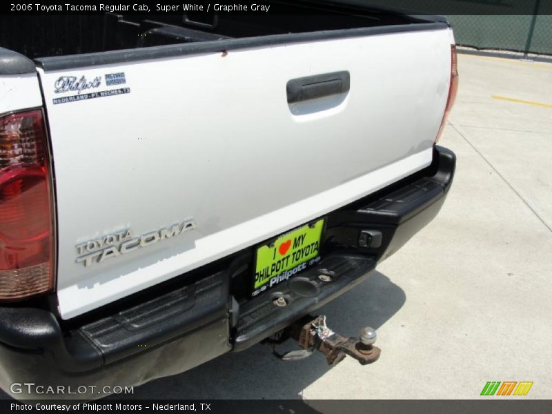 Super White / Graphite Gray 2006 Toyota Tacoma Regular Cab