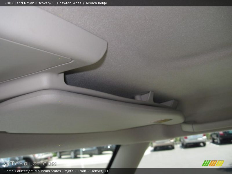 Chawton White / Alpaca Beige 2003 Land Rover Discovery S