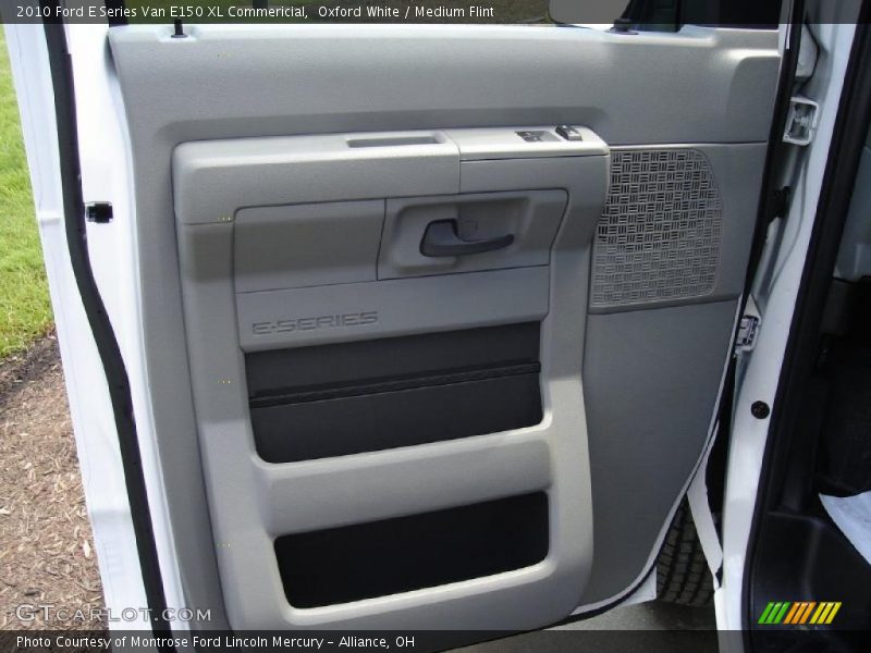 Oxford White / Medium Flint 2010 Ford E Series Van E150 XL Commericial