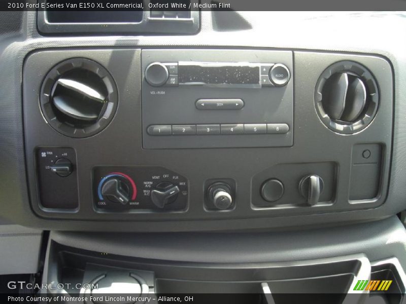 Oxford White / Medium Flint 2010 Ford E Series Van E150 XL Commericial