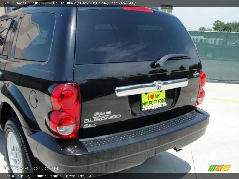Brilliant Black / Dark Slate Gray/Light Slate Gray 2007 Dodge Durango SLT