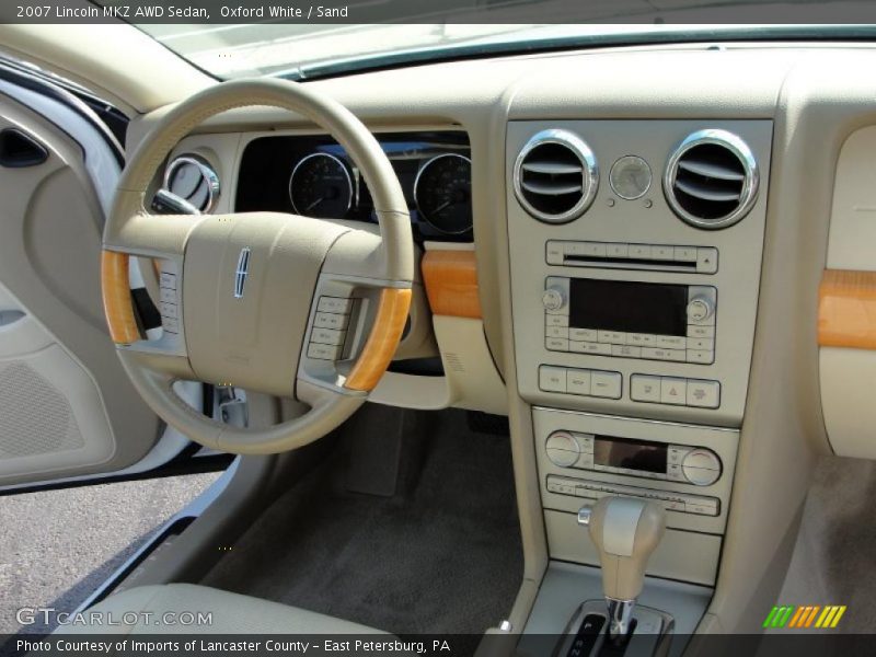 Oxford White / Sand 2007 Lincoln MKZ AWD Sedan