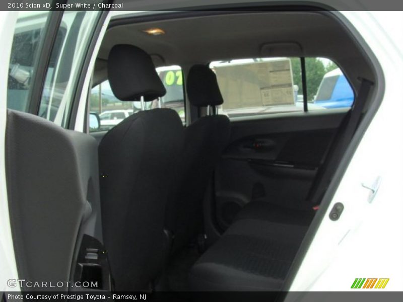 Super White / Charcoal 2010 Scion xD