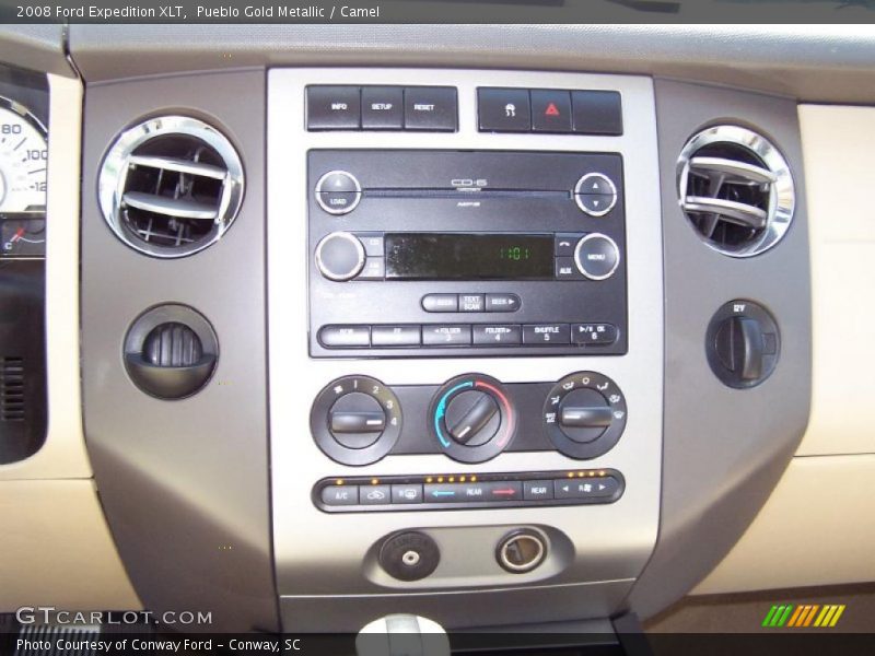 Pueblo Gold Metallic / Camel 2008 Ford Expedition XLT