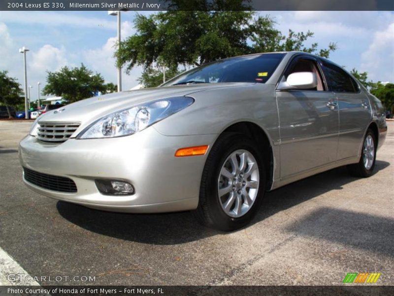Millennium Silver Metallic / Ivory 2004 Lexus ES 330