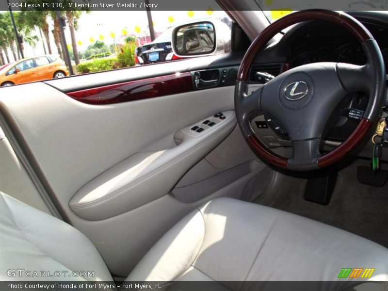 Millennium Silver Metallic / Ivory 2004 Lexus ES 330