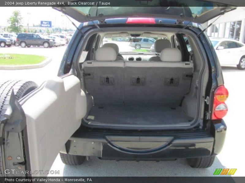 Black Clearcoat / Taupe 2004 Jeep Liberty Renegade 4x4
