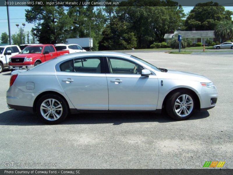 Ingot Silver Metallic / Light Camel/Olive Ash 2010 Lincoln MKS FWD