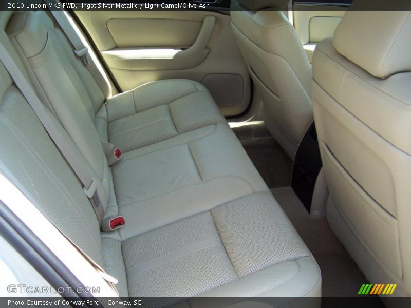 Ingot Silver Metallic / Light Camel/Olive Ash 2010 Lincoln MKS FWD
