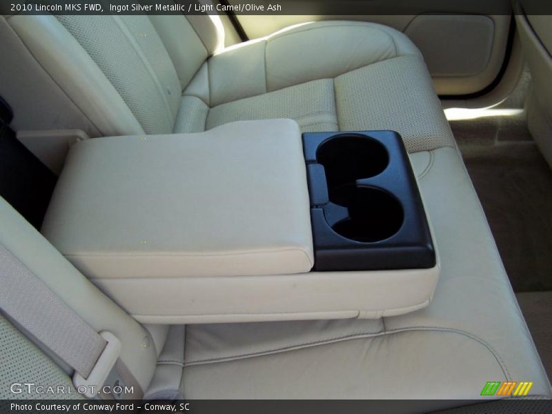 Ingot Silver Metallic / Light Camel/Olive Ash 2010 Lincoln MKS FWD