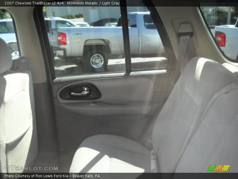 Moondust Metallic / Light Gray 2007 Chevrolet TrailBlazer LS 4x4