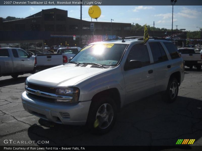 Moondust Metallic / Light Gray 2007 Chevrolet TrailBlazer LS 4x4