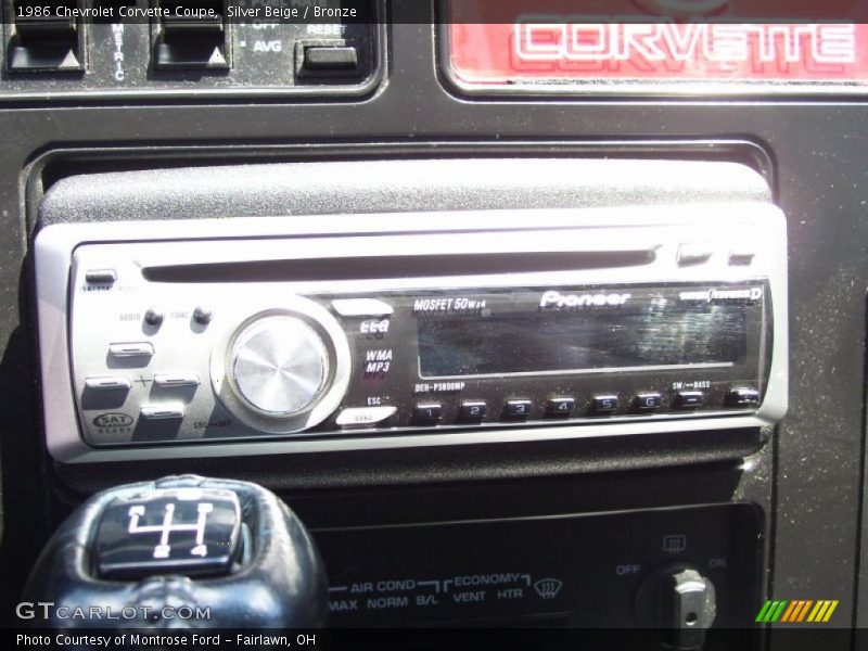 Silver Beige / Bronze 1986 Chevrolet Corvette Coupe
