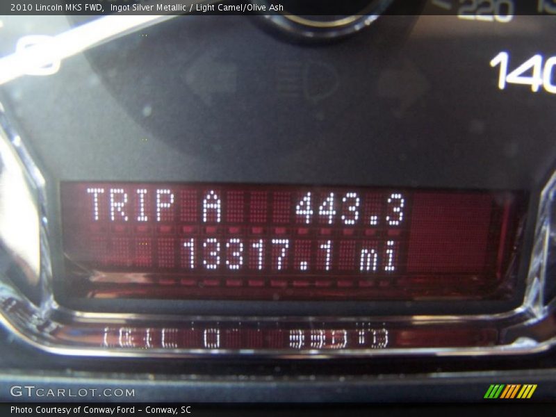 Ingot Silver Metallic / Light Camel/Olive Ash 2010 Lincoln MKS FWD