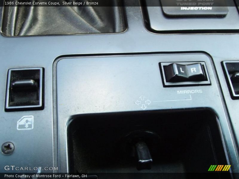 Silver Beige / Bronze 1986 Chevrolet Corvette Coupe
