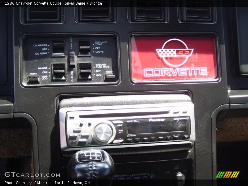 Silver Beige / Bronze 1986 Chevrolet Corvette Coupe