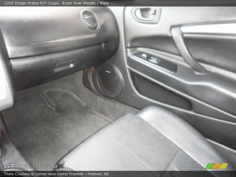 Bright Silver Metallic / Black 2005 Dodge Stratus R/T Coupe