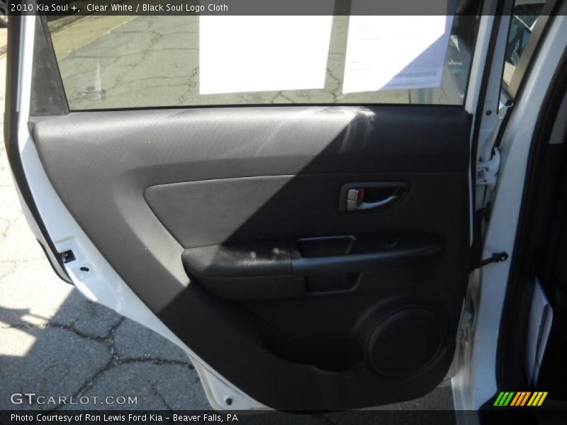 Clear White / Black Soul Logo Cloth 2010 Kia Soul +