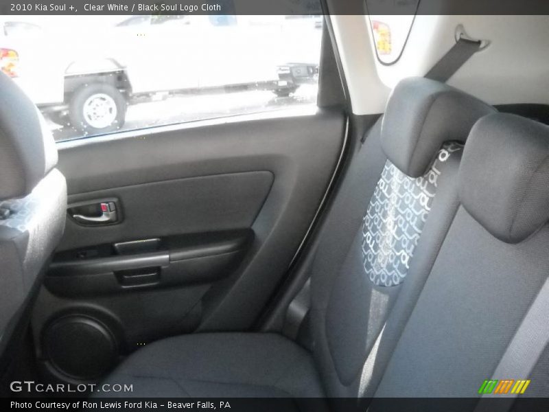 Clear White / Black Soul Logo Cloth 2010 Kia Soul +