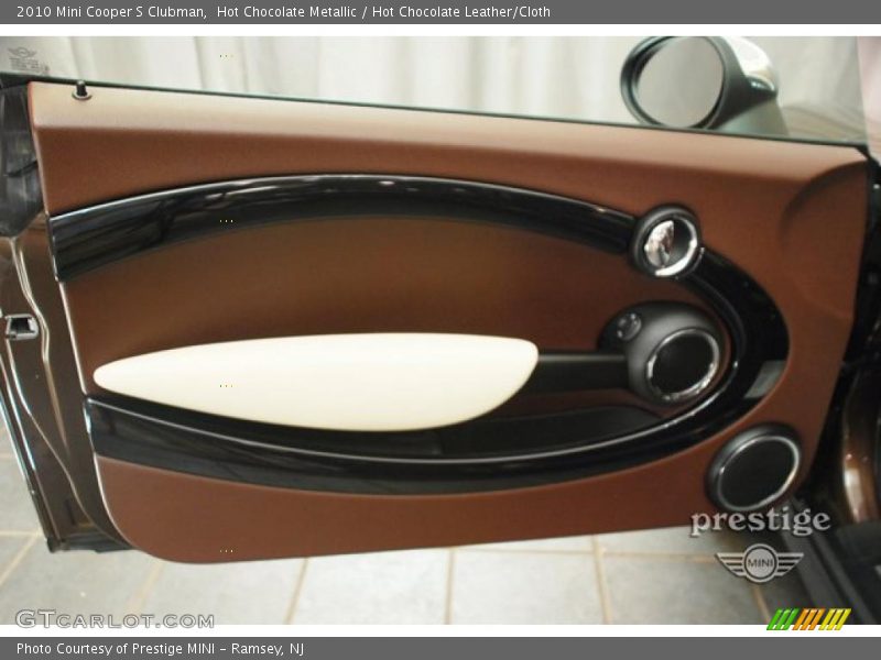 Hot Chocolate Metallic / Hot Chocolate Leather/Cloth 2010 Mini Cooper S Clubman